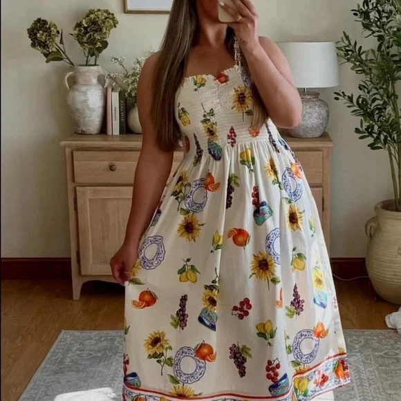 H&M SMOCKED-BODICE DRESS SIZE XS - Picture 4 of 7